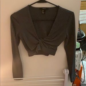 Long sleeve crop top